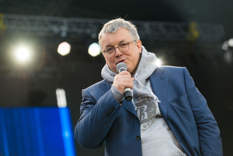 HSE Rector Congratulates Students and Staff Illustration for news: HSE Rector Congratulates Students and Staff
