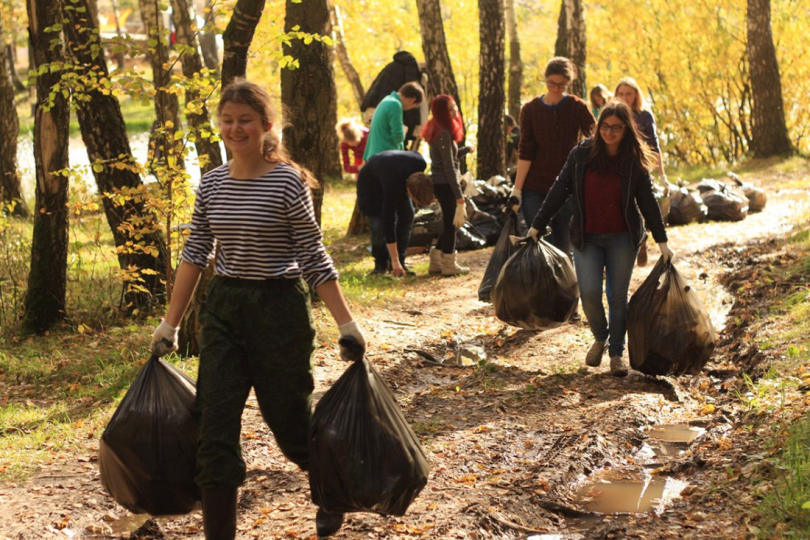 Green HSE Сleans up Moscow region’s Lake Relax Illustration for news: Green HSE Сleans up Moscow region’s Lake Relax