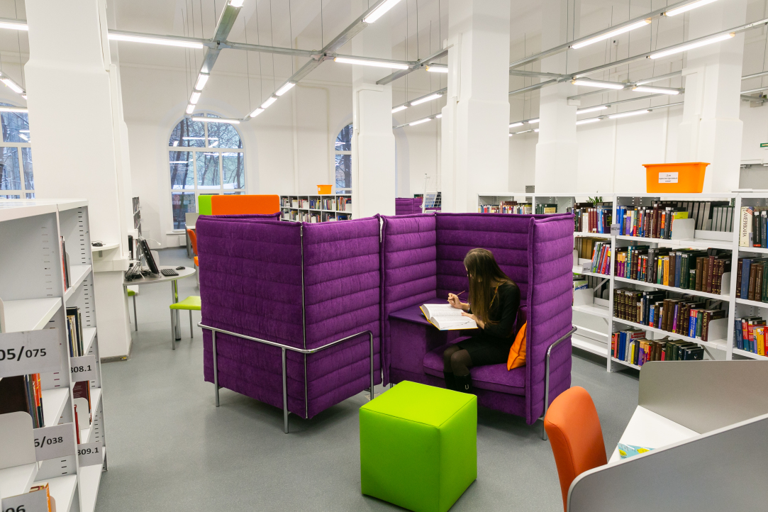 New Library Opens at HSE Building in Staraya Basmannaya Illustration for news: New Library Opens at HSE Building in Staraya Basmannaya