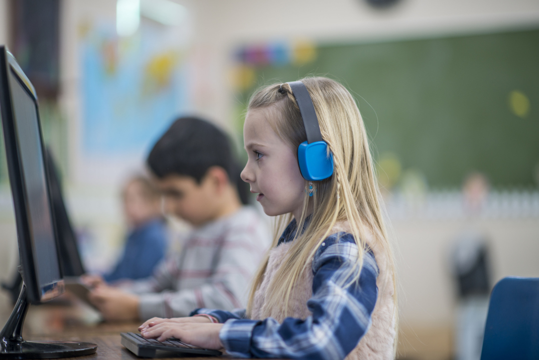 The Effect of Digitalization on School Children Calculated for the First Time Illustration for news: The Effect of Digitalization on School Children Calculated for the First Time