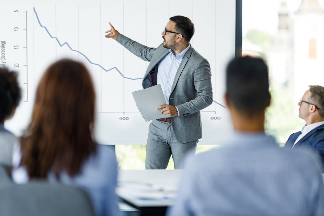 Scientists Teach AI to Predict Bankruptcy Illustration for news: Scientists Teach AI to Predict Bankruptcy