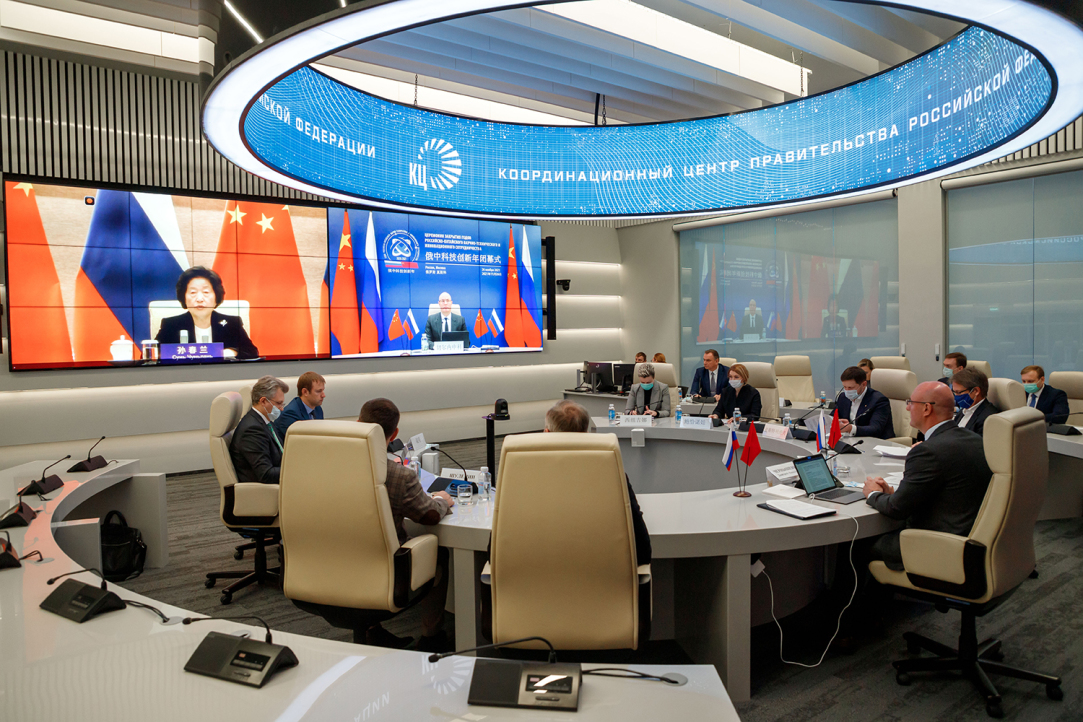 HSE and Peking University Strengthen Scientific and Educational Ties in Mathematics Illustration for news: HSE and Peking University Strengthen Scientific and Educational Ties in Mathematics