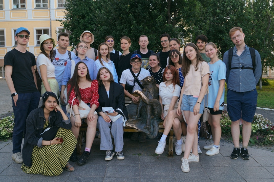 The TikTok Tour: HSE University Students Popularise Finno-Ugric Culture Illustration for news: The TikTok Tour: HSE University Students Popularise Finno-Ugric Culture
