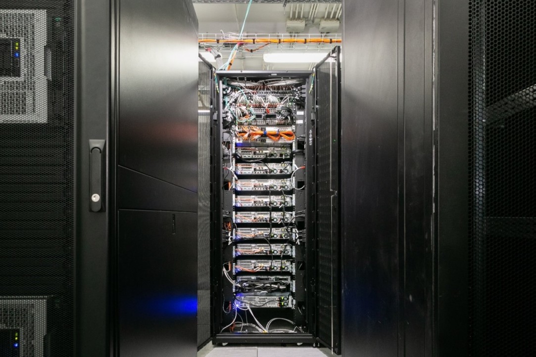 HSE cHARISMa Supercomputer Completes One Million Tasks Illustration for news: HSE cHARISMa Supercomputer Completes One Million Tasks