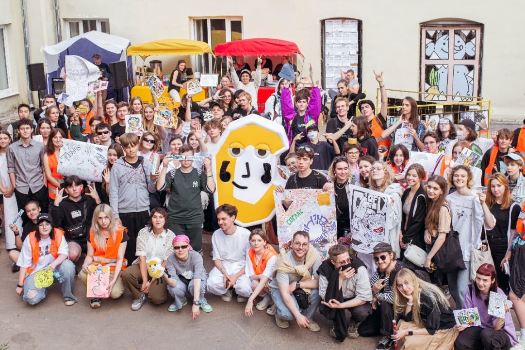 Role of Street Art in Urban Environment Discussed at HSE CREATIVE HUB Illustration for news: Role of Street Art in Urban Environment Discussed at HSE CREATIVE HUB