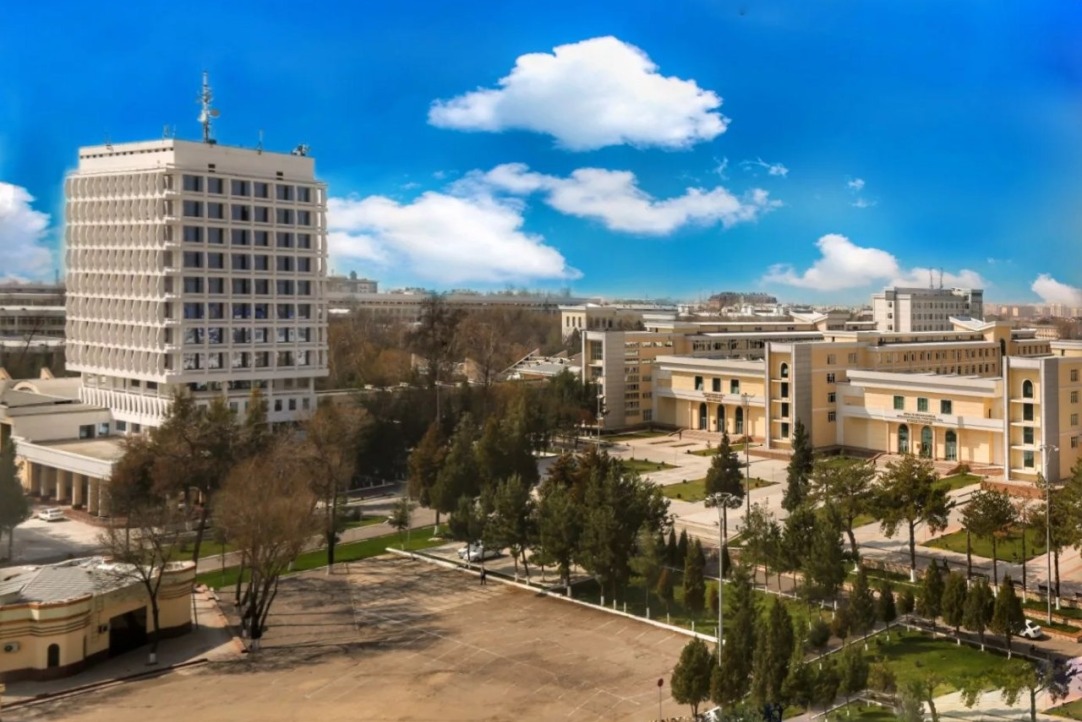 HSE and National University of Uzbekistan to Open Mirror Laboratory on Economics Illustration for news: HSE and National University of Uzbekistan to Open Mirror Laboratory on Economics