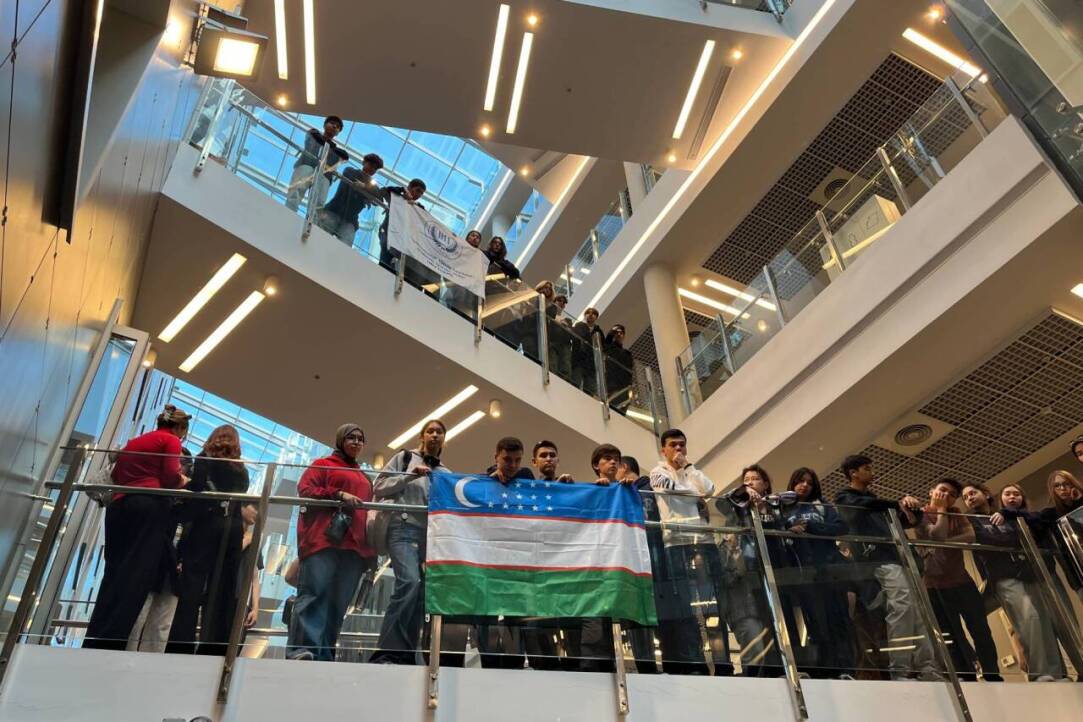 Lyceum Classes with Support from HSE: School Students from Uzbekistan Visit HSE University Illustration for news: Lyceum Classes with Support from HSE: School Students from Uzbekistan Visit HSE University